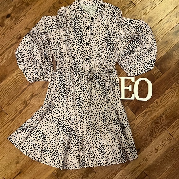 Button-up Dress - Picture 1 of 7